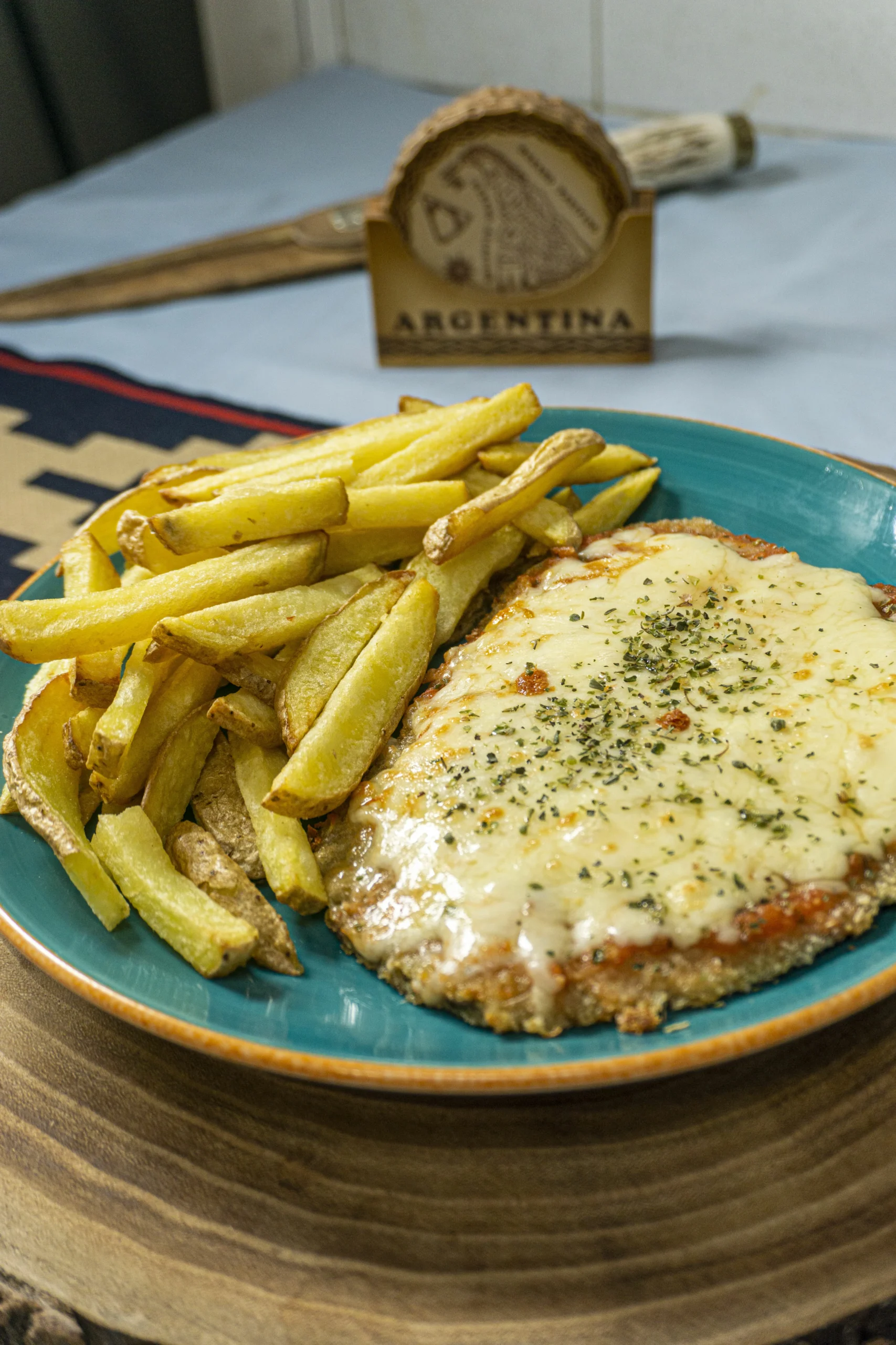 Milanesa a la napolitana estilo argentino de el Asador argentino el mirador